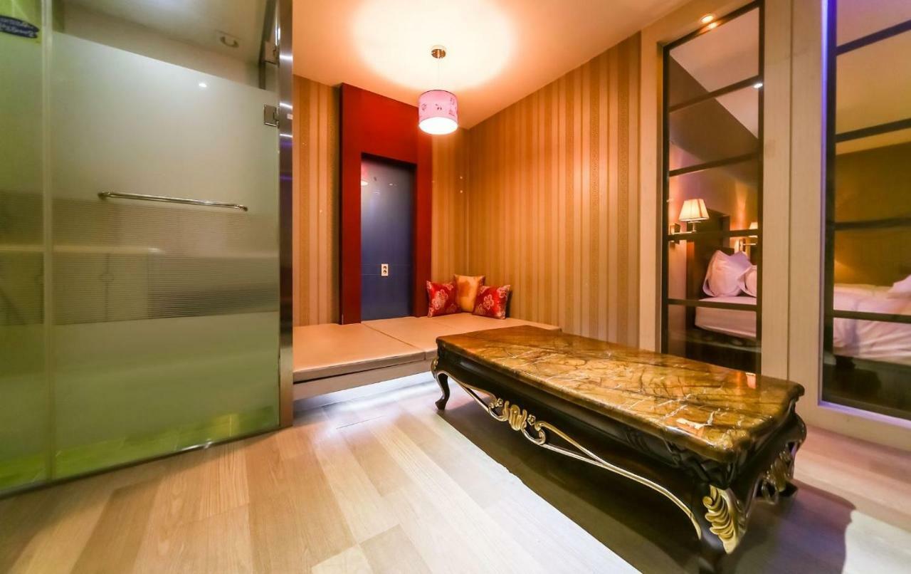 Hotel Zara Changwon Exterior foto